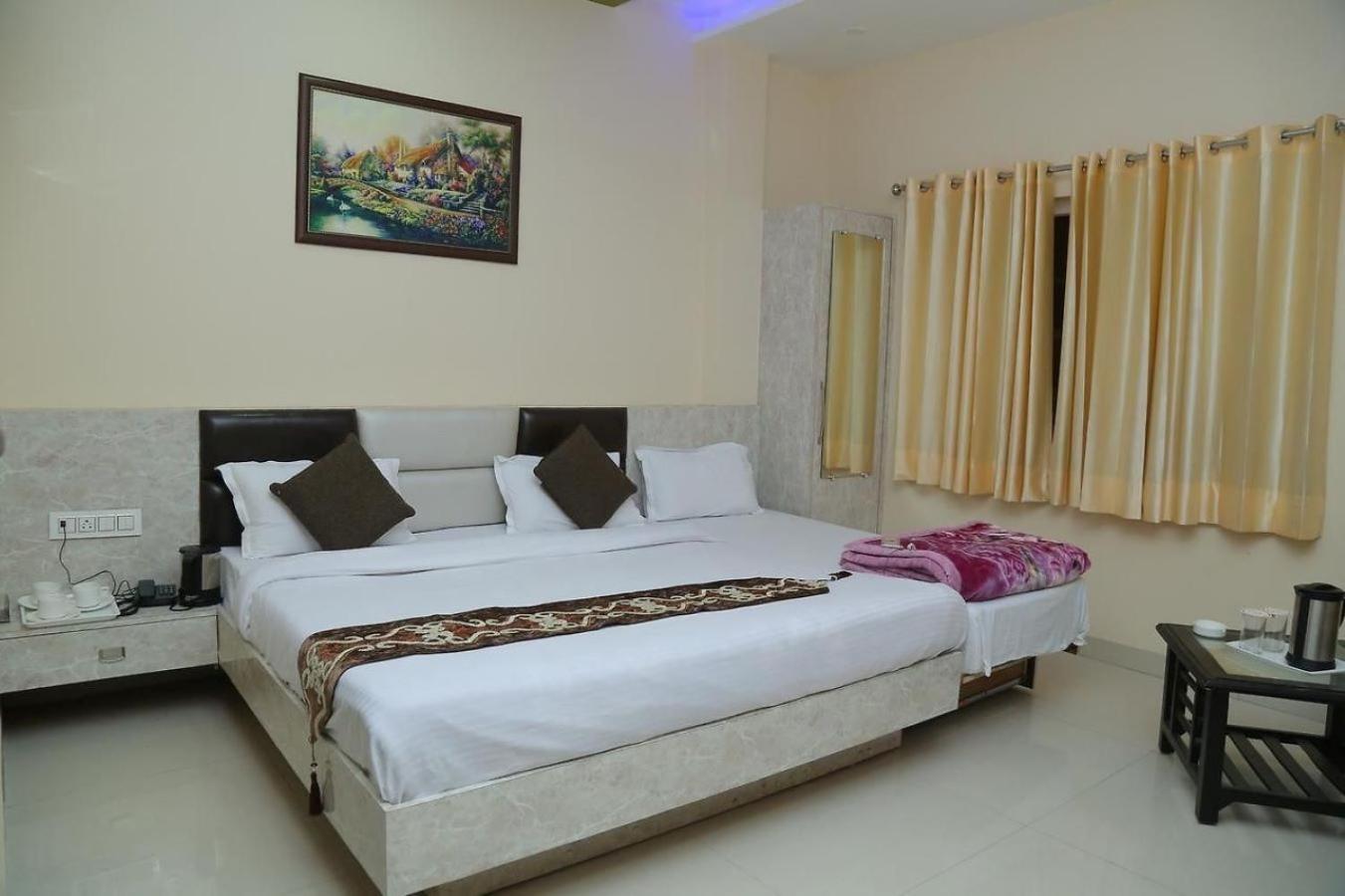 Hotel Golden Dreams أمريتسار المظهر الخارجي الصورة