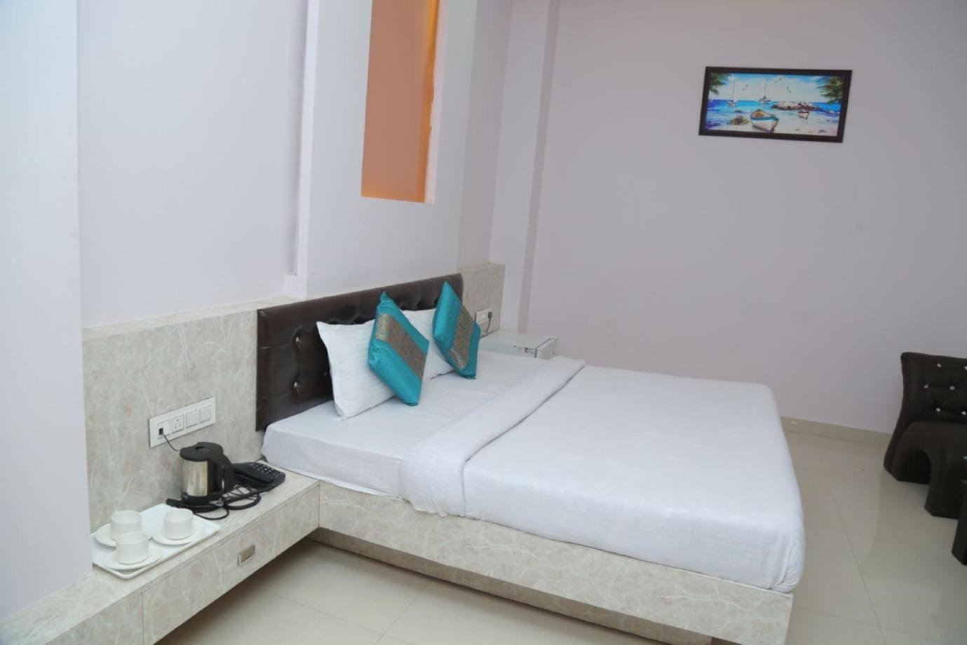 Hotel Golden Dreams أمريتسار المظهر الخارجي الصورة