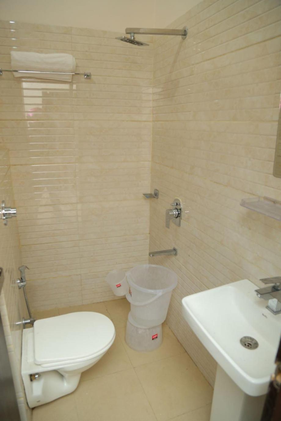 Hotel Golden Dreams أمريتسار المظهر الخارجي الصورة