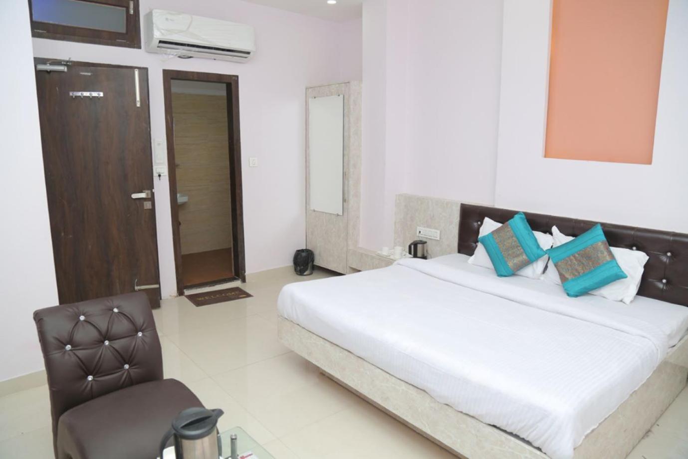 Hotel Golden Dreams أمريتسار المظهر الخارجي الصورة